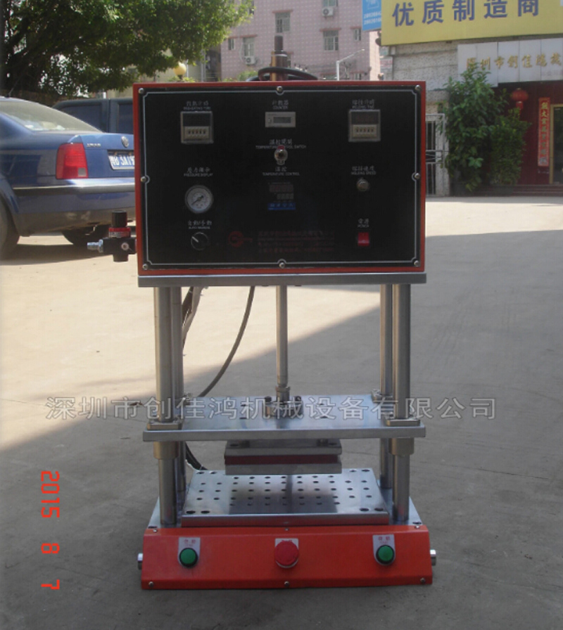 ���ʽ���ۙC(j��)